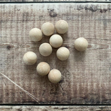 Load image into Gallery viewer, Ball - solid wooden ball - 2 cm diameter