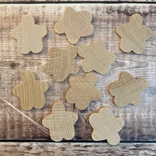 Load image into Gallery viewer, Gingerbread / snowman / ploofy star wood cutout - 4.5cm - pack of 10