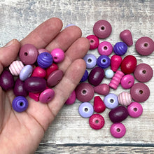 Load image into Gallery viewer, Pink and purple beads – scale