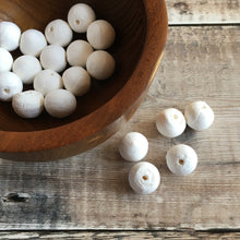 Load image into Gallery viewer, Compressed paper balls 2 cm diameter - ten white spun cotton / paper wadding shapes