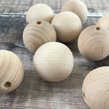 Load image into Gallery viewer, Bead - round wooden bead in beech, 3 cm / 30 mm diameter