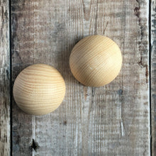 Load image into Gallery viewer, Hemisphere - solid wooden half round / half ball / split ball shape - 6 cm / 60 mm diameter