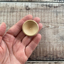 Load image into Gallery viewer, Little bowl / crib / elf cup