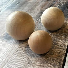 Load image into Gallery viewer, Ball door handle / wooden drawer knob - 4.3 cm / 1 3/4&quot; diameter
