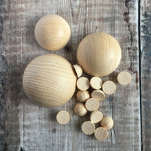 Load image into Gallery viewer, Hemisphere - solid wooden half round / half ball / split ball shape - 1.5 cm diameter