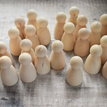 Load image into Gallery viewer, Rounded body figures - 25 pack of 6.5cm tall in FSC beech - seconds
